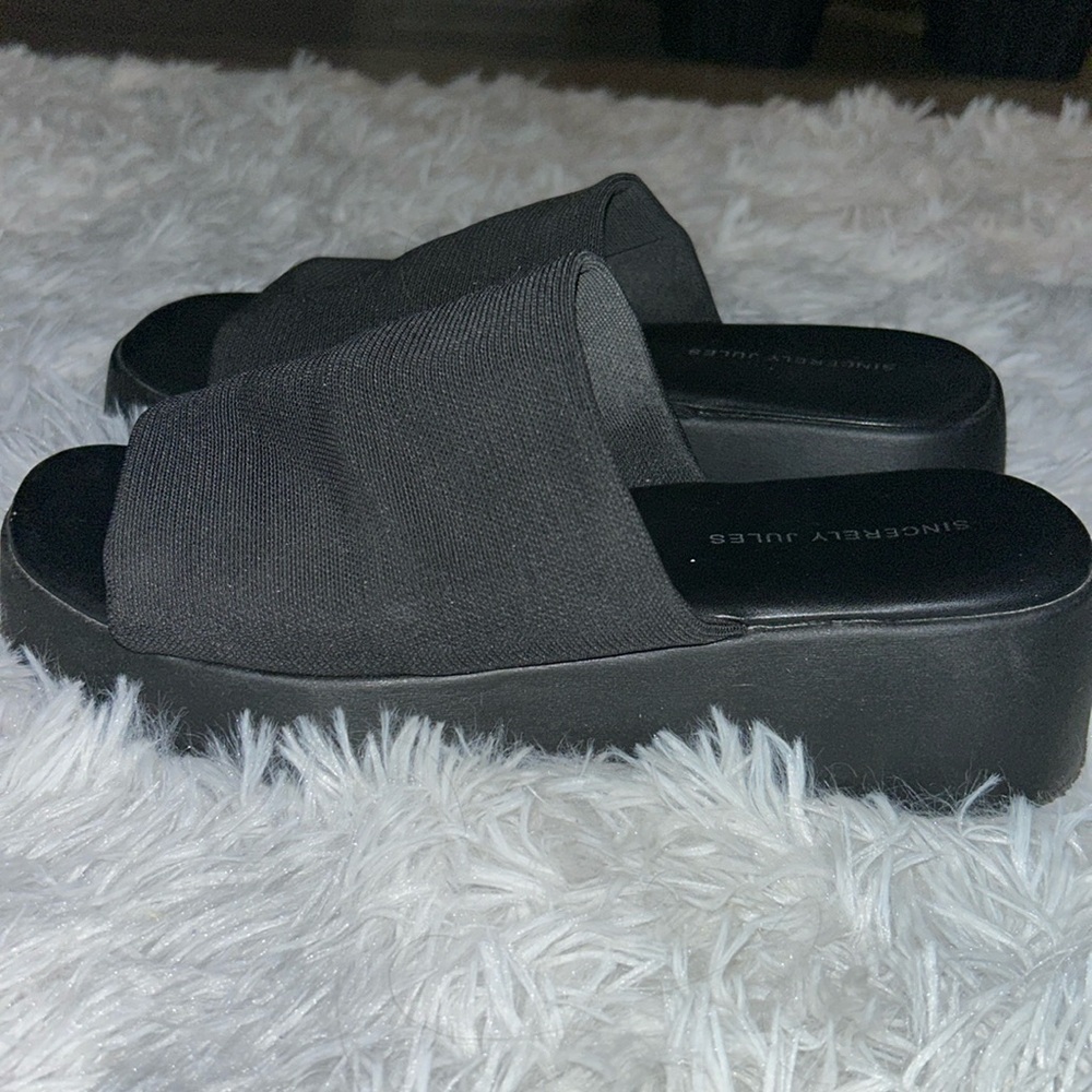 Sincerely Jules black sandal platforms